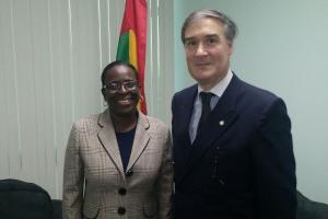 Reunión de Trabajo con el Emb. Marcelo Salviolo y la Canciller Clarice Modeste Curwen